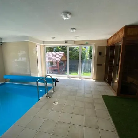 Oliva Wellness Apartman 公寓 希欧福克